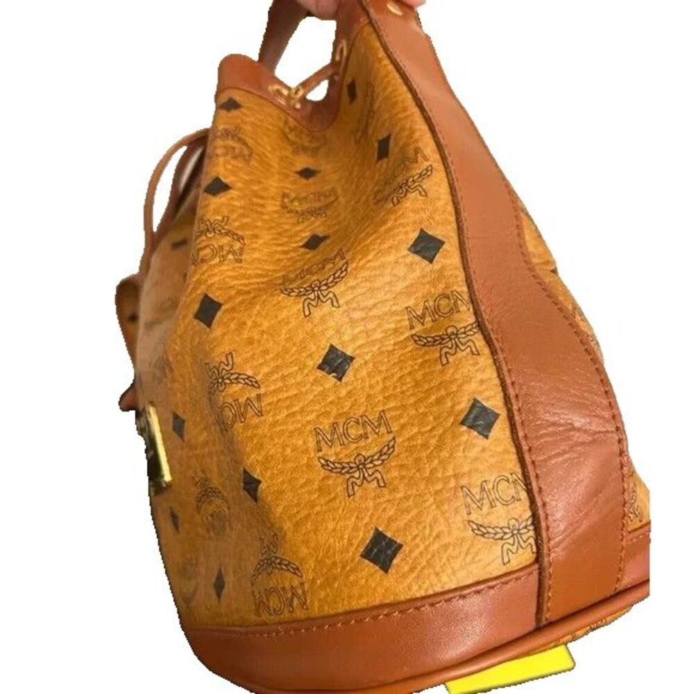 MCM Dessau Visetos Coated Canvas Drawstring Bucket Bag MINT $1,150 - Picture 2 of 7